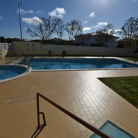 Ferreiras, Excellent Duplex In With Pool * Ferreiras
